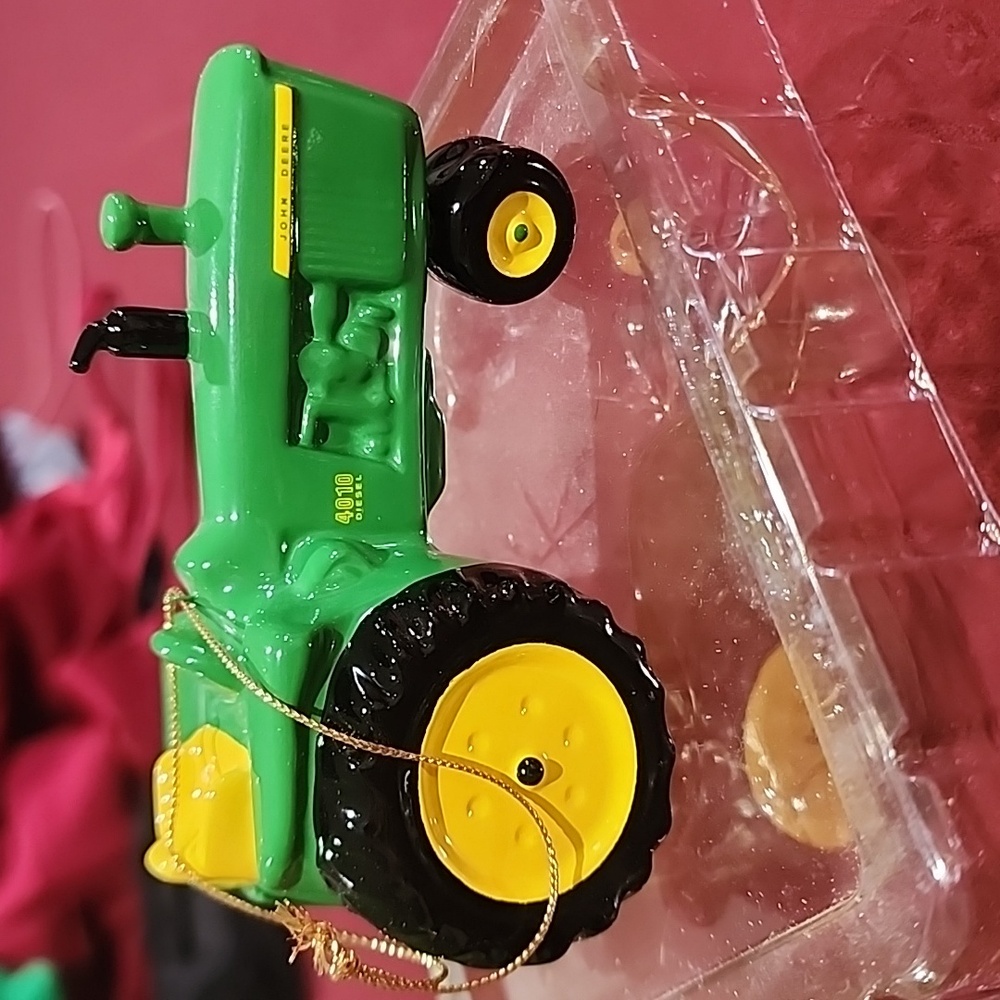 Enesco John Deere Tractor Ornament 2000 NIB